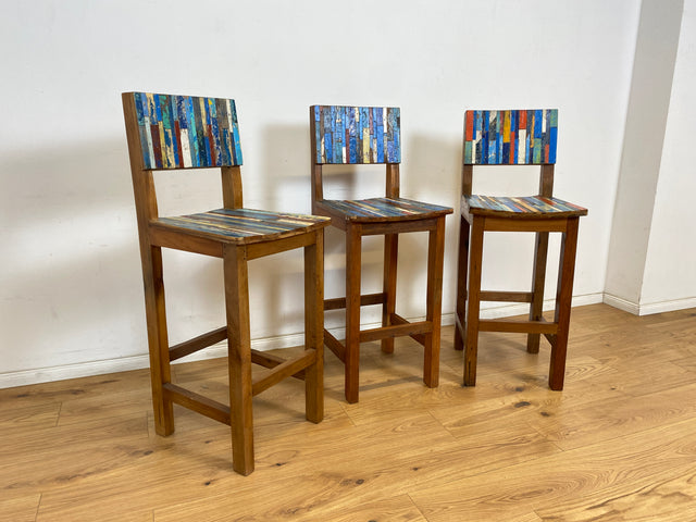 Boatwood by WMK # 1/3 Bunterschöner Barhocker aus altem Bootsholz, ein handgefertigtes Unikat aus massivem Teakholz # Barstuhl Hocker Sitzhocker Stuhl Küchenstuhl Holzstuhl Bar Stool Hausbar Gastro