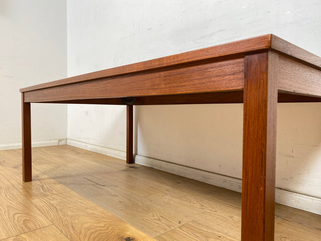 WMK Schöner, großer und sehr gut erhaltener skandinavischer Couchtisch mit kunstvollen und pflegeleichten Fliesen # Wohnzimmertisch Fliesentisch Coffee table Mid-Century Danish Design Vintage Retro