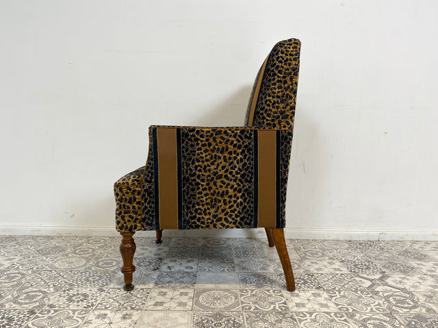 WMK Roawrr! Besonders schöner und sehr bequemer antiker Sessel mit neuwertigem und hochwertigem Bezug in Leoparden Muster # Salonsessel Armlehnenstuhl Armchair Stuhl Lesesessel Vintage Jugendstil