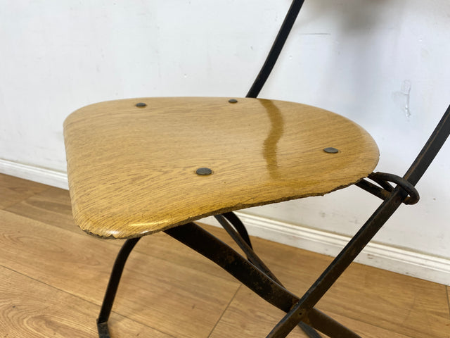 WMK Seltener und formschöner 70er Jahre Klappstuhl in gutem Zustand mit stabilem Metallrahmen # Klappstuhl Stuhl Küchenstuhl Schulstuhl Holzstuhl Gartenstuhl Mid-Century Retro DDR Vintage