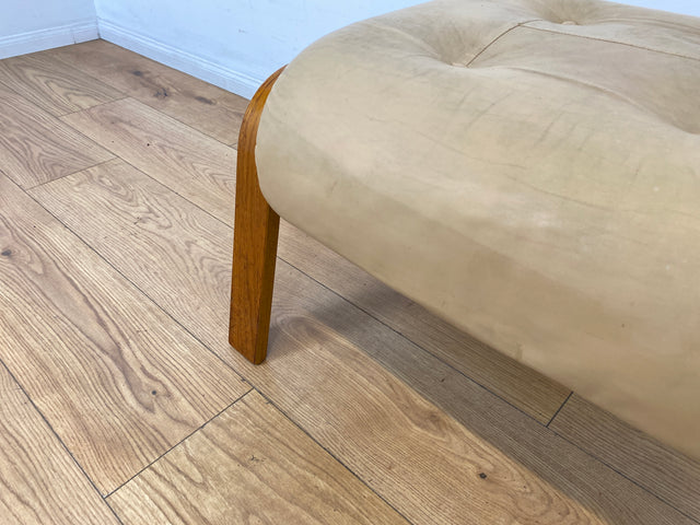 Eleganter norwegischer Designer Fußhocker von Rybo Rykken mit beigem Echtleder Bezug