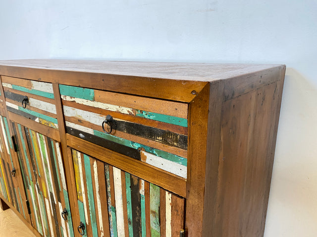 Boatwood by WMK I Einzigartiges Sideboard mit Schubladen I Handgefertigtes Unikat aus altem Bootsholz I Teakholz massiv I Kommode Schrank Anrichte Wäschekommode Schubladenkommode Berlin Bayern Kiel