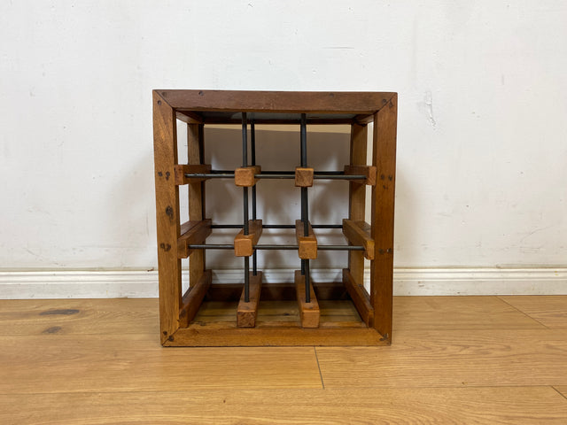 Boatwood by WMK # 1/5 Einzigartiges Weinregal für 9 Flaschen aus altem Bootsholz, ein handgefertigtes Unikat aus massivem Teakholz # Weinkiste Flaschenregal Beistelltisch Ablage Hocker Blumentisch Weinrack Teak