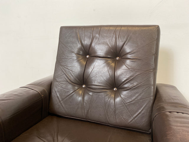 WMK # Hochwertiger und sehr gut erhaltener Mid-Century Sessel mit gestepptem braunem Echtlederbezug # Clubsessel Ledersessel Stuhl Sitzgarnitur Sitzgruppe Sofa Leder Vintage Retro