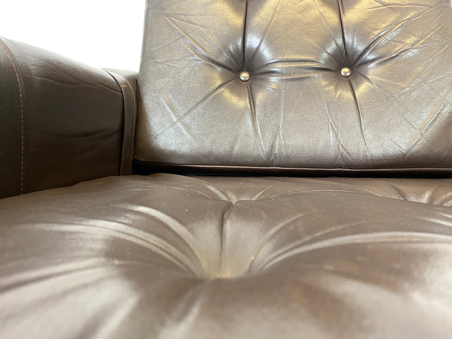 WMK # Hochwertiger und sehr gut erhaltener Mid-Century Sessel mit gestepptem braunem Echtlederbezug # Clubsessel Ledersessel Stuhl Sitzgarnitur Sitzgruppe Sofa Leder Vintage Retro