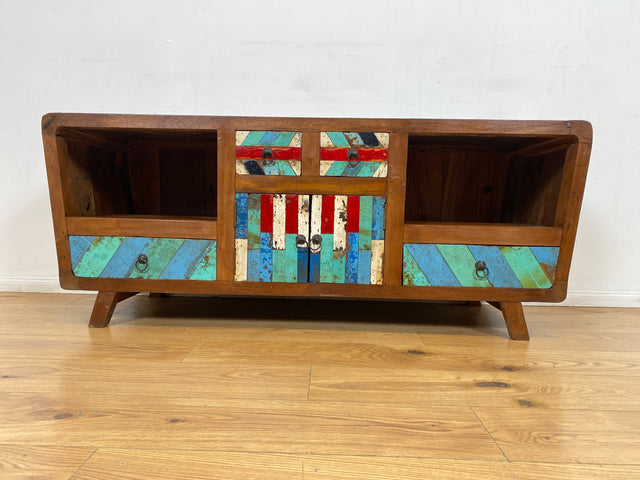 Boatwood by WMK I Formschönes nachhaltiges TV Lowboard mit Schubladen I handgefertigtes Unikat aus altem Bootsholz I Teakholz massiv I Kommode Sideboard Bank Rack Fernsehkommode Berlin Rostock Bayern