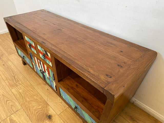 Boatwood by WMK I Formschönes nachhaltiges TV Lowboard mit Schubladen I handgefertigtes Unikat aus altem Bootsholz I Teakholz massiv I Kommode Sideboard Bank Rack Fernsehkommode Berlin Rostock Bayern