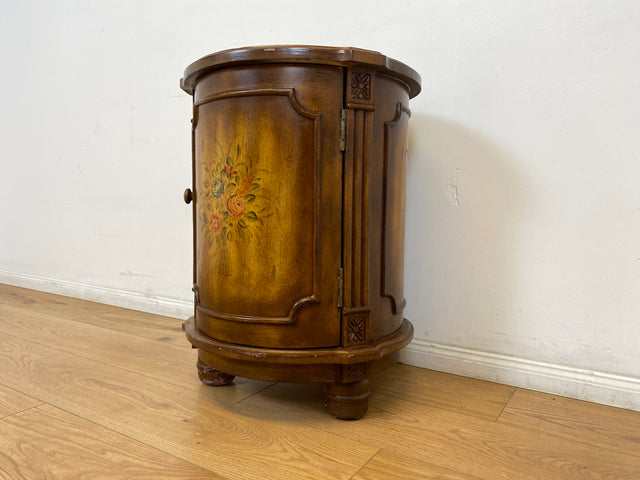 WMK # Zauberhafte kleine runde Stilmöbel Kommode hübsch handverziert und handbemalt mit tollen Blumen Motiven # Beistelltisch Nachtisch Nachtschrank Nachtkommode Schränkchen Ablage Säule Vintage