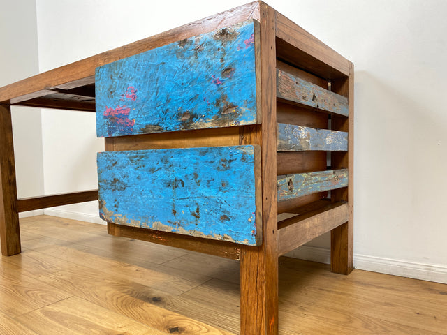 Boatwood by WMK # Einzigartiger Schreibtisch aus altem Bootsholz, ein handgefertigtes Unikat aus massivem Teakholz # blauer Arbeitstisch Sekretär Bürotisch Arbeitsplatz Computertisch Desk Bootsmöbel