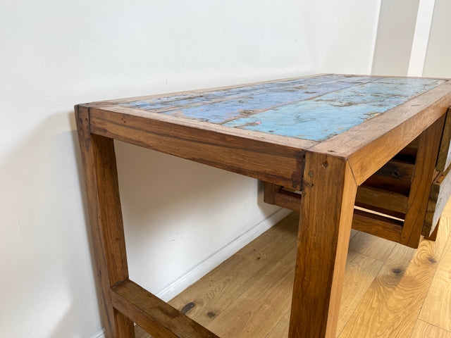 Boatwood by WMK # Einzigartiger Schreibtisch aus altem Bootsholz, ein handgefertigtes Unikat aus massivem Teakholz # blauer Arbeitstisch Sekretär Bürotisch Arbeitsplatz Computertisch Desk Bootsmöbel