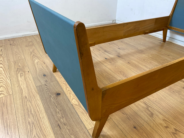WMK Besonders schönes und gut erhaltenes 60erJahre Einzelbett von/für VEB Hellerau für Lattenrost / Matratzen Größe 90x190 # Bett Designerbett Daybed Bed Schlafzimmer Mid-Century Vintage 50er DDR