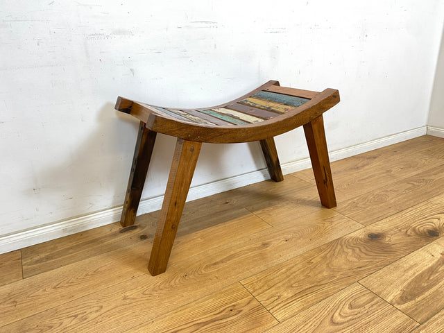 Boatwood by WMK # Formschöner und sehr robuster Hocker aus altem Bootsholz, ein handgefertigtes Unikat aus massivem Teakholz # Sitzhocker Fußhocker Schemel Taburett Sitz Holzhocker Stuhl Bootsmöbel Treibholz Teak