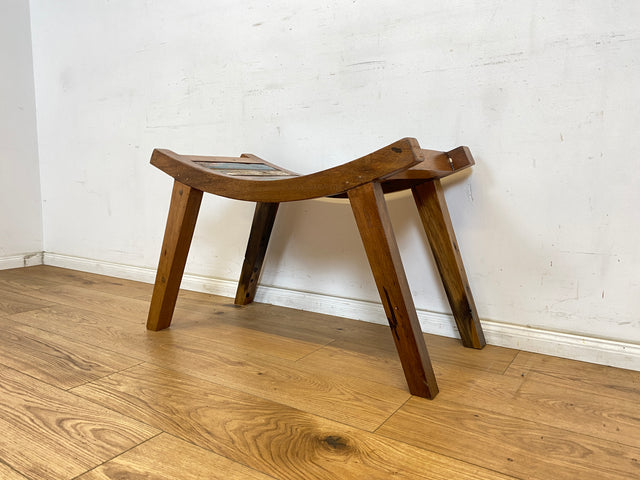 Boatwood by WMK # Formschöner und sehr robuster Hocker aus altem Bootsholz, ein handgefertigtes Unikat aus massivem Teakholz # Sitzhocker Fußhocker Schemel Taburett Sitz Holzhocker Stuhl Bootsmöbel Treibholz Teak