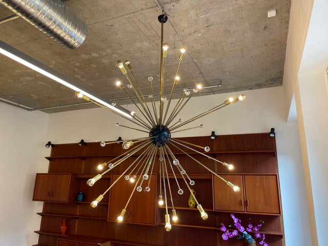 WMK Der Designklassiker! Berühmter und vollfunktionsfähiger Space Age Kronleuchter "Sputnik" in größter Ausführung (Ø150cm) aus Messing mit Murano Glaskugeln # Chandelier Deckenlampe Starbust Vintage