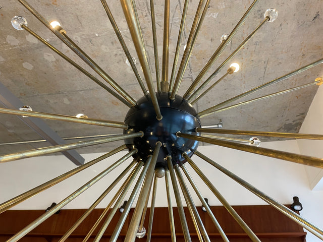 WMK Der Designklassiker! Berühmter und vollfunktionsfähiger Space Age Kronleuchter "Sputnik" in größter Ausführung (Ø150cm) aus Messing mit Murano Glaskugeln # Chandelier Deckenlampe Starbust Vintage
