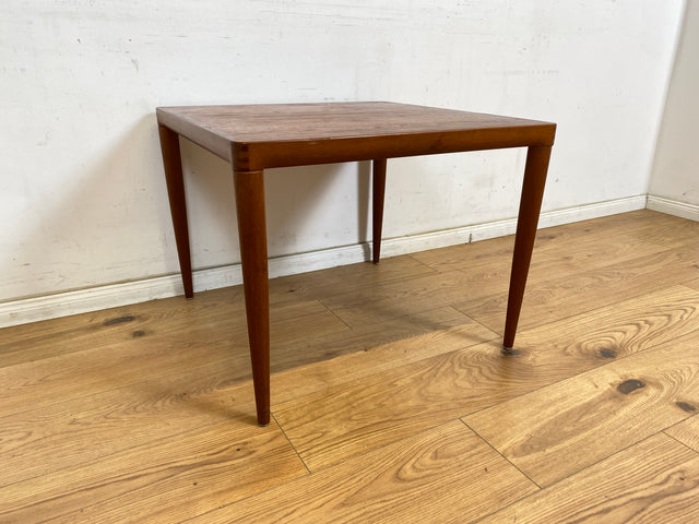 WMK Hochwertiger und sehr gut erhaltener skandinavischer Mid-Century Couchtisch aus massivem Teakholz # Wohnzimmertisch Coffee Table Beistelltisch Vintage 60er Danish Design Teak # Versand möglich