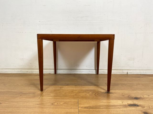 WMK Hochwertiger und sehr gut erhaltener skandinavischer Mid-Century Couchtisch aus massivem Teakholz # Wohnzimmertisch Coffee Table Beistelltisch Vintage 60er Danish Design Teak # Versand möglich