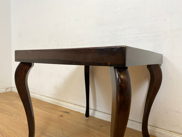 WMK Hübscher jedoch ziemlich abgerockter 1930er Jahre Couchtisch mit formschönen Füßen im Chippendale Stil # Wohnzimmertisch Beistelltisch Coffee Table Salontisch Vintage Art Deco # Versand möglich