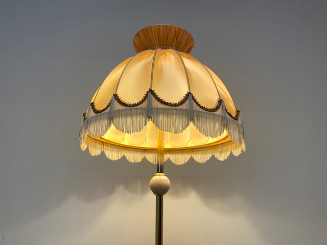 WMK Wunderschöne & sehr gut erhaltene 70er Jahre Stehlampe mit tollem Lampenschirm und Messing Lampenfuß mit edlen Marmorelementen # Lampe Stehleuchte Leselampe Leuchte Retro Mid-Century 60er Vintage