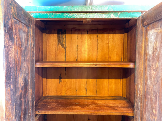 Boatwood by WMK # Einzigartiger Wäscheschrank aus altem Bootsholz , ein handgefertigtes Unikat aus massivem Teakholz # grüner Schrank Kleiderschank Schlafzimmerschrank Garderobe Wardrobe Bootsmöbel