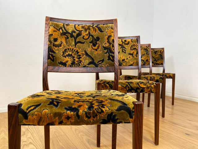 WMK Set aus 4 sehr gut erhaltenen skandinavischen Designerstühlen von Svegards Markaryd aus Palisander + Originalbezug # Stühle Esszimmerstühle Dining Chairs Vintage Mid-Century Rosewood Danish Design
