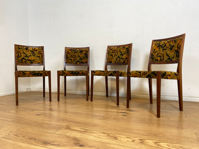WMK Set aus 4 sehr gut erhaltenen skandinavischen Designerstühlen von Svegards Markaryd aus Palisander + Originalbezug # Stühle Esszimmerstühle Dining Chairs Vintage Mid-Century Rosewood Danish Design