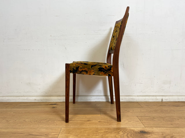 WMK Set aus 4 sehr gut erhaltenen skandinavischen Designerstühlen von Svegards Markaryd aus Palisander + Originalbezug # Stühle Esszimmerstühle Dining Chairs Vintage Mid-Century Rosewood Danish Design