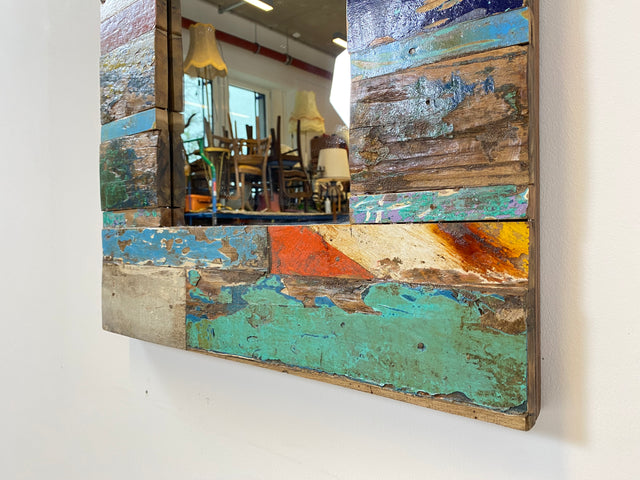 Boatwood by WMK # Farbenfroher Wandspiegel 60x90 aus altem Bootsholz, ein handgefertigtes Unikat aus Teakholz in Originalfarben der Boote # bunter Spiegel Flurspiegel Badspiegel Mirror Art Bootsmöbel