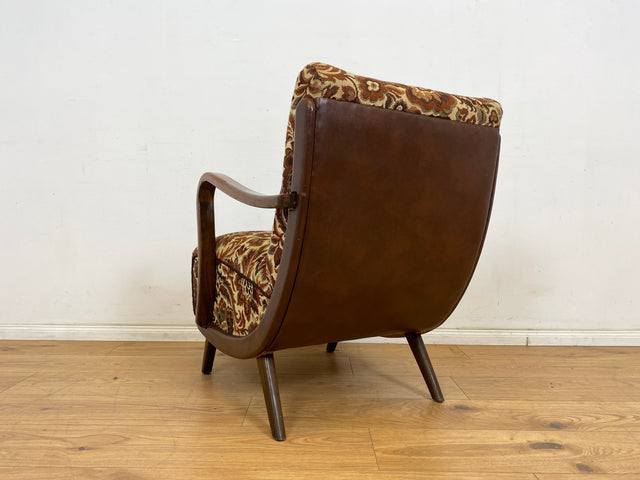 WMK 1/3 Particularly beautiful and well-preserved 1930s Art Deco club chair with floral original cover & comfortable spring core seat # Fauteuil Armchair Reading Chair Armchair Seating Set Vintage