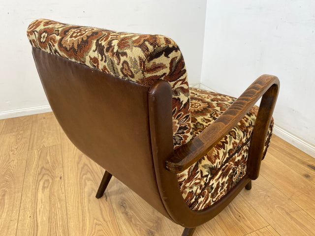 WMK 1/3 Particularly beautiful and well-preserved 1930s Art Deco club chair with floral original cover & comfortable spring core seat # Fauteuil Armchair Reading Chair Armchair Seating Set Vintage
