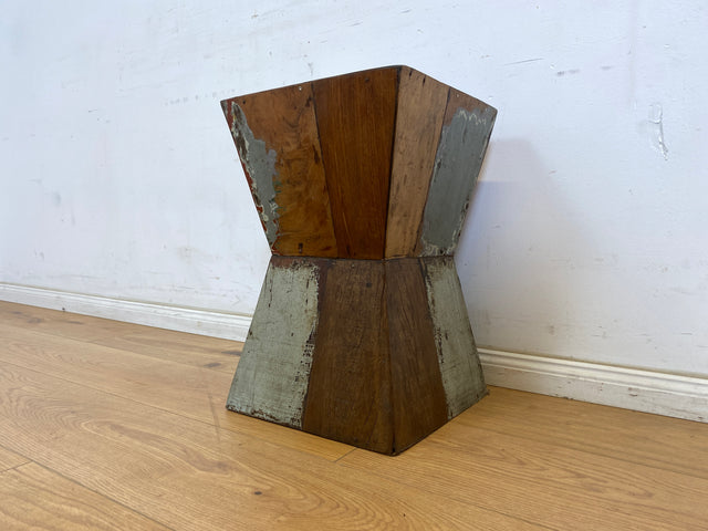 Boatwood by WMK # Formschöner Hocker aus altem Bootsholz, ein handgefertigtes Unikat aus massivem Teakholz # Sitzhocker Beistelltisch Ablage Säule Blumenständer Blumentisch Nachtisch Bootsmöbel