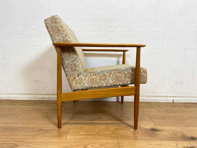 WMK 1/3 Stilvoller und gut erhaltener Mid-Century Sessel mit Originalbezug mit Blumenmuster und edlem Holzgestell # Sessel Loungesessel Lesesessel Relaxsessel Mid-Century Wohnzimmer 60er Vintage Retro