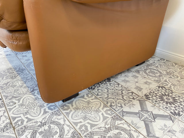 WMK 1/2 High-quality and well-preserved Italian designer armchair Coronado Tobia Scarpa by C&B Italia with genuine leather cover # Armchair Leather Armchair Seating Set Armchair Leather B&B Design Vintage
