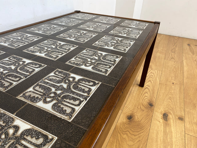 WMK Stilvoller und sehr gut erhaltener großer dänischer Couchtisch aus Palisander mit kunstvoll gestalteten Fliesen # skandinavischer Wohnzimmertisch Fliesentisch Coffee Table Mid-Century Vintage 70er
