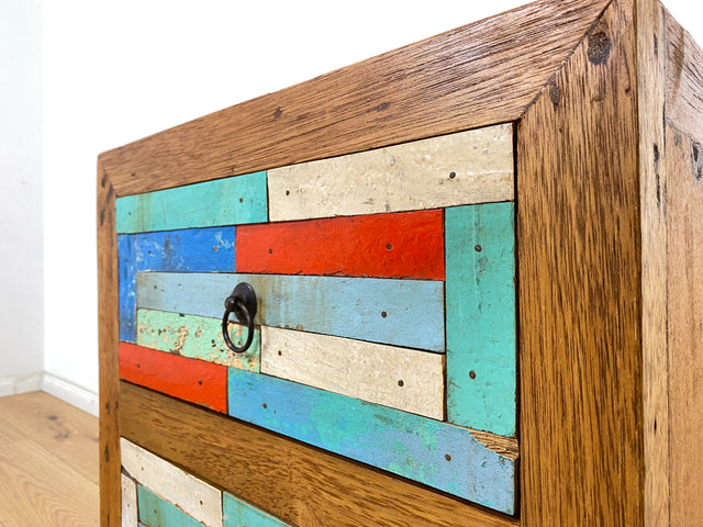 Boatwood by WMK I 1/5 Schöner & nachhaltiger Nachtisch mit Schubladen I handmade Unikat aus altem Bootsholz I Teakholz massiv I Nachtschrank Nachkommode Nachtschränkchen Kommode Berlin Rostock München