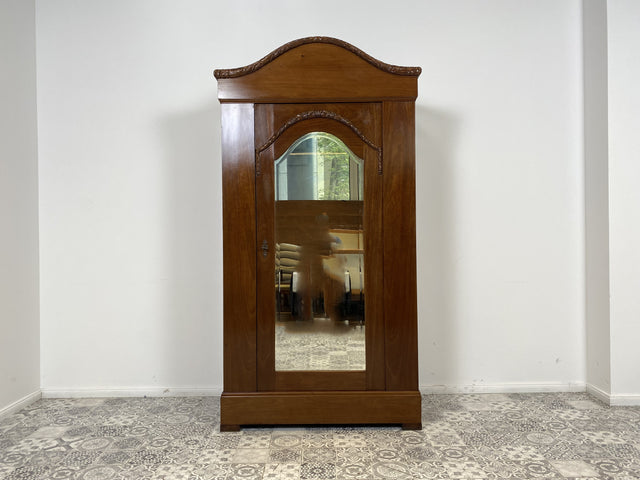 WMK Wunderschöner und gut erhaltener antiker Kleiderschrank aus vollem Holz mit Spiegel & feinen Holzschnitzereien # Schrank Dielenschrank Vertiko Wardrobe Garderobe Wäscheschrank Jugendstil Vintage