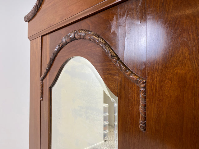 WMK Wunderschöner und gut erhaltener antiker Kleiderschrank aus vollem Holz mit Spiegel & feinen Holzschnitzereien # Schrank Dielenschrank Vertiko Wardrobe Garderobe Wäscheschrank Jugendstil Vintage