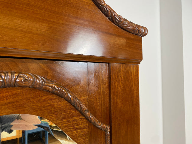 WMK Wunderschöner und gut erhaltener antiker Kleiderschrank aus vollem Holz mit Spiegel & feinen Holzschnitzereien # Schrank Dielenschrank Vertiko Wardrobe Garderobe Wäscheschrank Jugendstil Vintage
