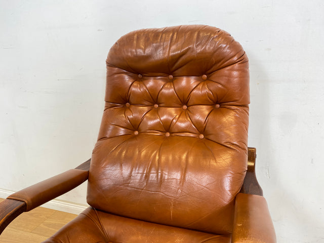 WMK 1/2 Formschöner, sehr bequemer & gut erhaltener skandinavischer Ledersessel mit gestepptem Echtleder # Sessel Lesesessel Relaxsessel Easy Chair Fernsehsessel Leder Vintage Mid-Century # Stückpreis