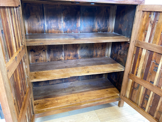 Boatwood by WMK # Wunderschöner Schrank aus altem Bootsholz, ein handgefertigtes Unikat aus massivem Teakholz # Highboard Kleiderschrank Wäscheschrank Kommode Sideboard Wäschekommode Bootsmöbel Teak