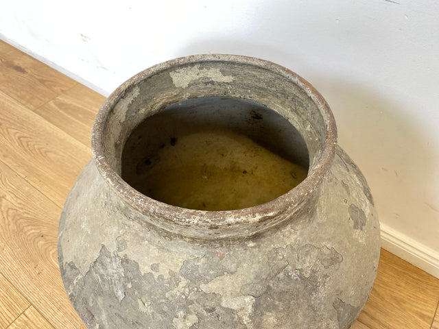 Boatwood by WMK # Wunderschöne antike Bodenvase / Wasserbehälter von der Insel Bali, ca. 100 Jahre alt, aus Terracotta mit Alterspatina # Vase Amphore Topf Gartenurne Dekoration Terrakotta-Vase Blumentopf Vintage