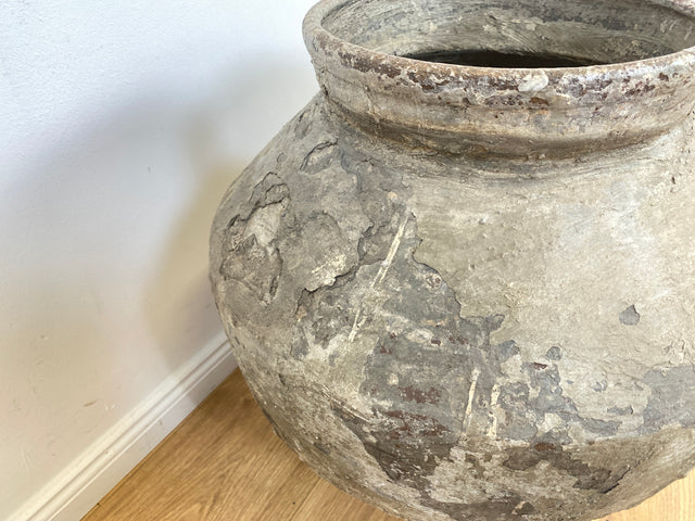 Boatwood by WMK # Wunderschöne antike Bodenvase / Wasserbehälter von der Insel Bali, ca. 100 Jahre alt, aus Terracotta mit Alterspatina # Vase Amphore Topf Gartenurne Dekoration Terrakotta-Vase Blumentopf Vintage