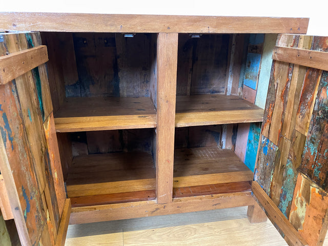 Boatwood by WMK I Nachhaltiges Sideboard handgefertigt aus altem Bootsholz I Teakholz in Originalfarben I Kommode TV-Lowboard Fernsehkommode Anrichte TV-Bank Bootsmöbel Teak I Berlin Bremen München