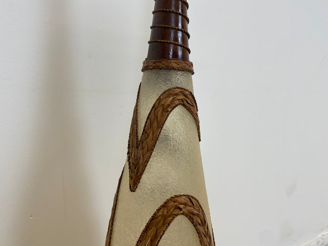 WMK Kunstvolle & gut erhaltene Bodenlampe , 120cm, zweistrahlig, vermutlich aus Indien, strukturiertes Plexiglas mit Flechtarbeiten # Stehlampe Stehleuchte Bodenleuchte Lampe Leuchte Licht Bodenvase