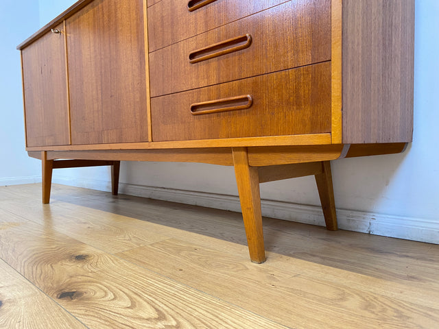 WMK # Formschönes skandinavischer Mid-Century Designer Sideboard von Ulferts in Teakholz mit Schubladen # Kommode Schrank Anrichte TV-Bank Danish Design Vintage Teak Berlin Hamburg