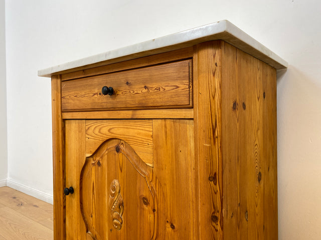 WMK # Freundliche kleine dänische antike Kommode aus vollem Holz mit Auflage aus weißem Marmor und Schublade # Marmorkommode Flurkommode Waschtisch Ablage Wickelkommode Weichholz Jugendstil Vintage