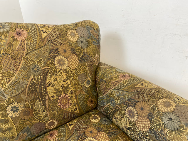 WMK Wunderschönes & gut erhaltenes 60er Jahre Sofa im Barock Stil mit tollem Bezug, reichverziertem Holzrahmen & bequemen Federkern # Couch 3-Sitzer Sitzgarnitur Rokoko Chippendale Stilmöbel Vintage