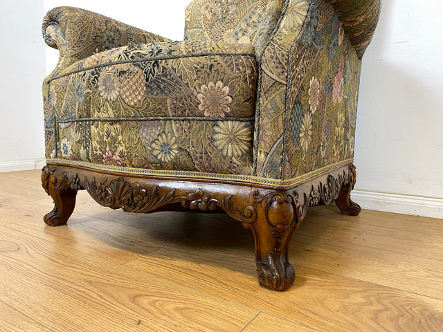 WMK Wunderschöner und gut erhaltener schwedischer 60er Jahre Sessel mit reichverziertem Holzrahmen & bequemen Federkern # Lesessessel Armchair Sitzgarnitur Rokoko Barock Chippendale Stilmöbel Vintage