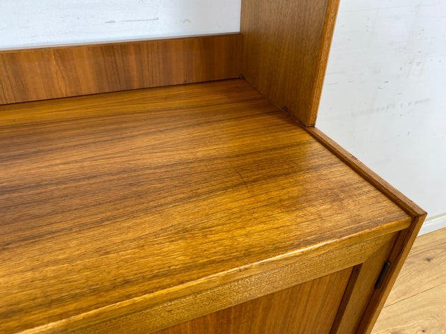 WMK Stilvoller skandinavischer 70er Jahre Bücherschrank aus vollem Holz in Teak, abschließbar mit verstellbaren Regalböden # Bücherregal Regal Kommode Highboard Sideboard Vintage Mid-Century Teakholz