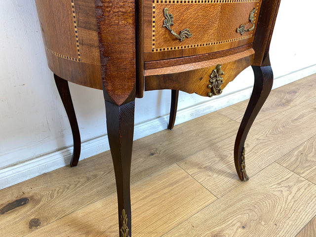 WMK Sehr elegante dänische Stilmöbel Kommode aus vollem Holz mit Marmor Auflage, Schubladen und Messingbeschlägen # Schubladenkommode Marmorkommode Flurkommode Beistelltisch Rokoko Barock Vintage